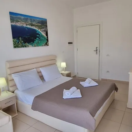 The Sunny Side Lejlighed *