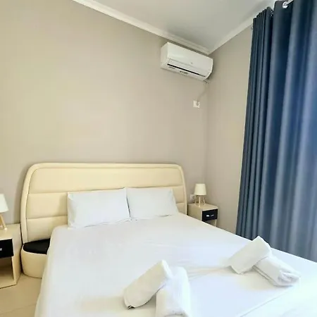 The Sunny Side Appartement *