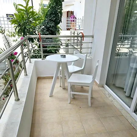 The Sunny Side Appartement *