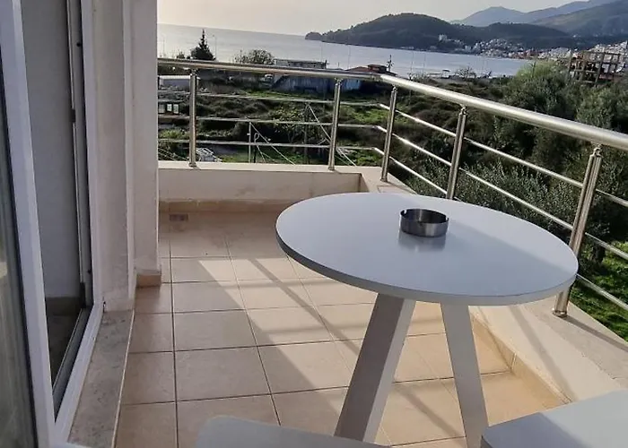 The Sunny Side 公寓