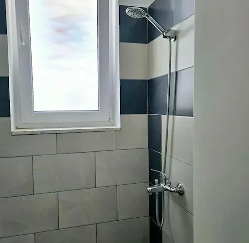 The Sunny Side 公寓 *